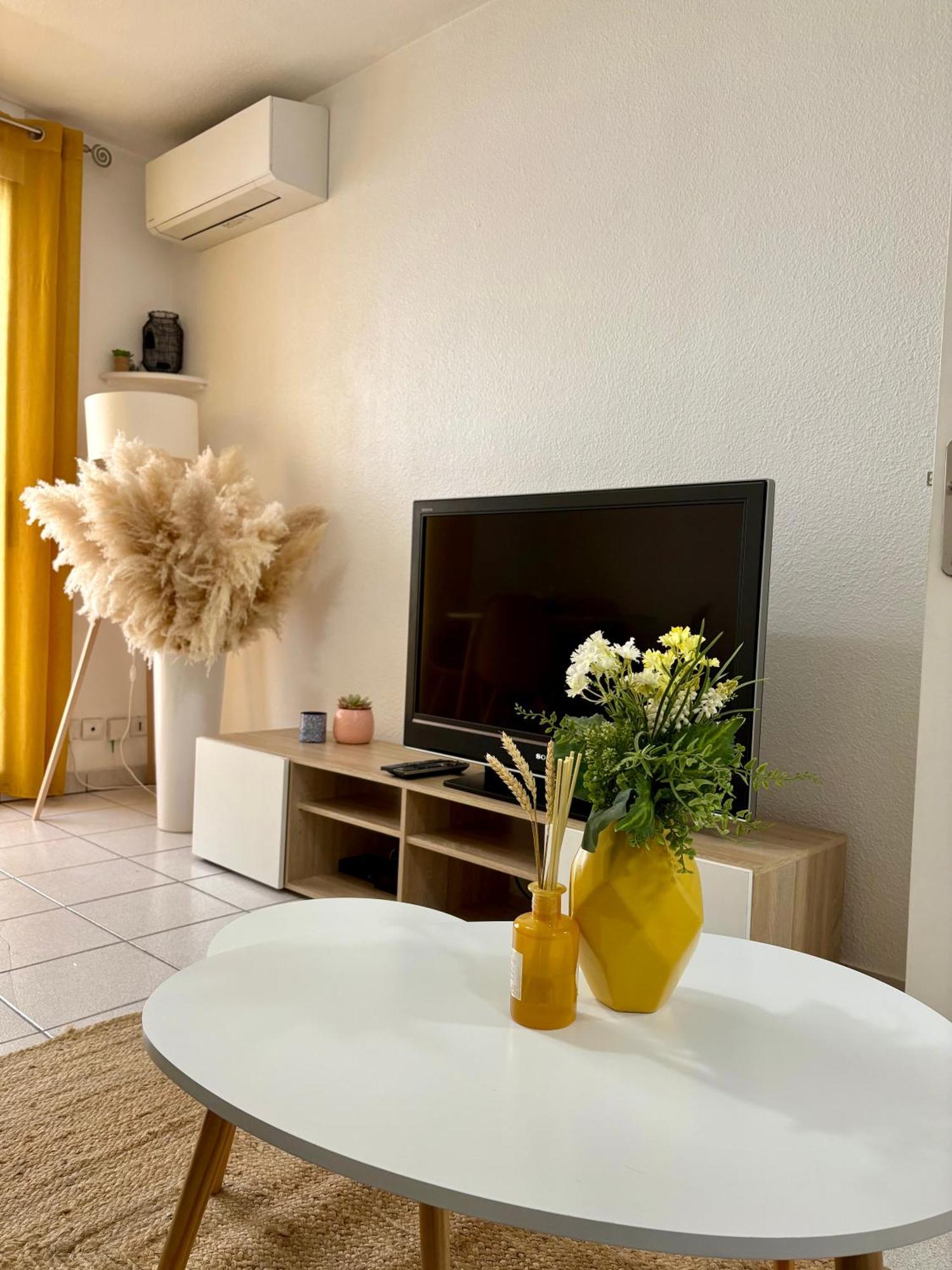 Le Juana II Apartment Antibes Bagian luar foto